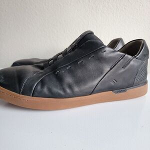 Kizik‎ Shoes Mens 12 M Black Gum New York Hands Free Slip On Sneakers Casual